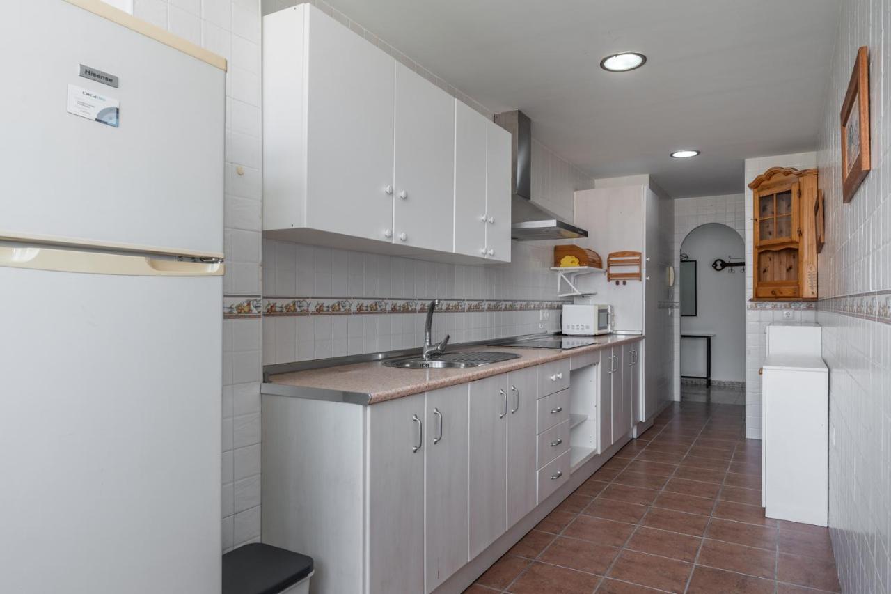 Tuguest Heroe Apartment Málaga Extérieur photo