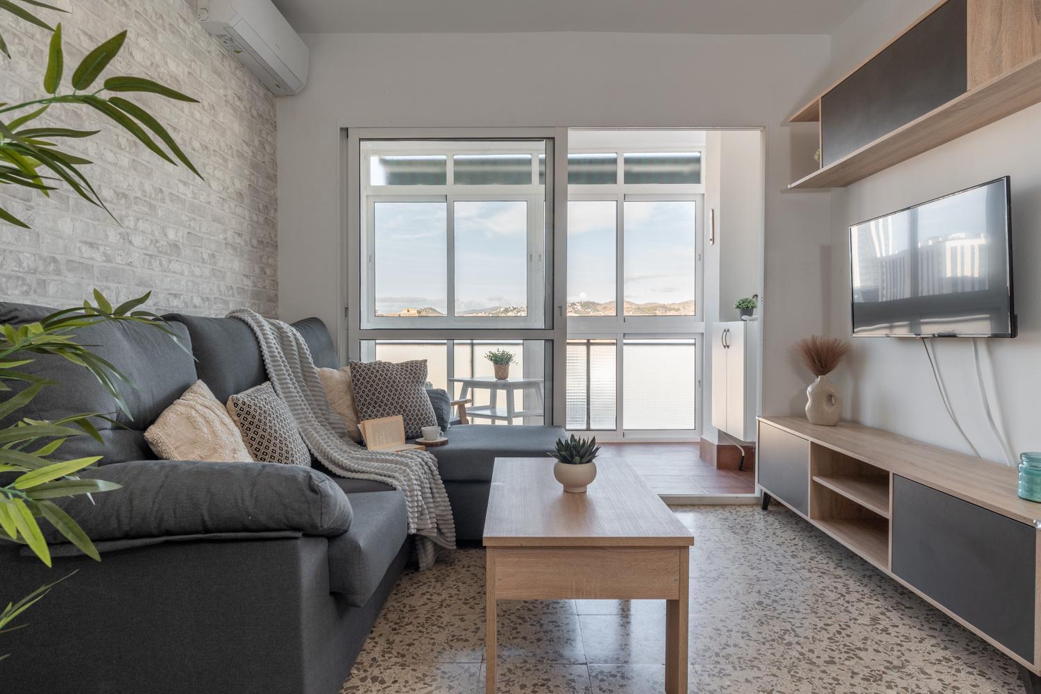 Tuguest Heroe Apartment Málaga Extérieur photo
