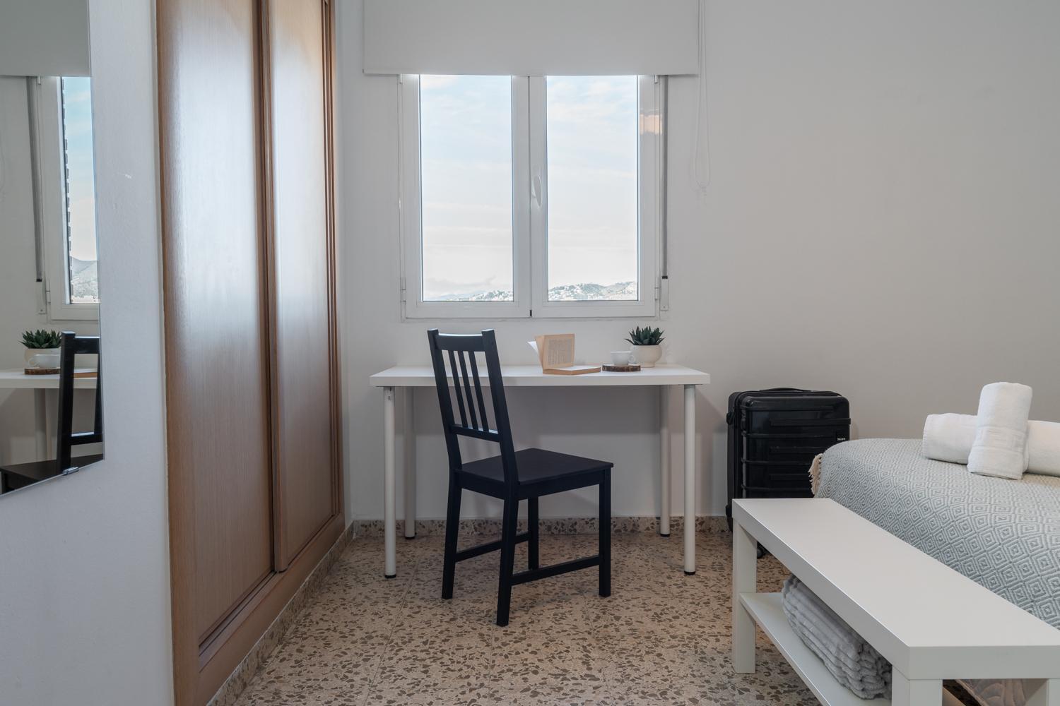 Tuguest Heroe Apartment Málaga Extérieur photo