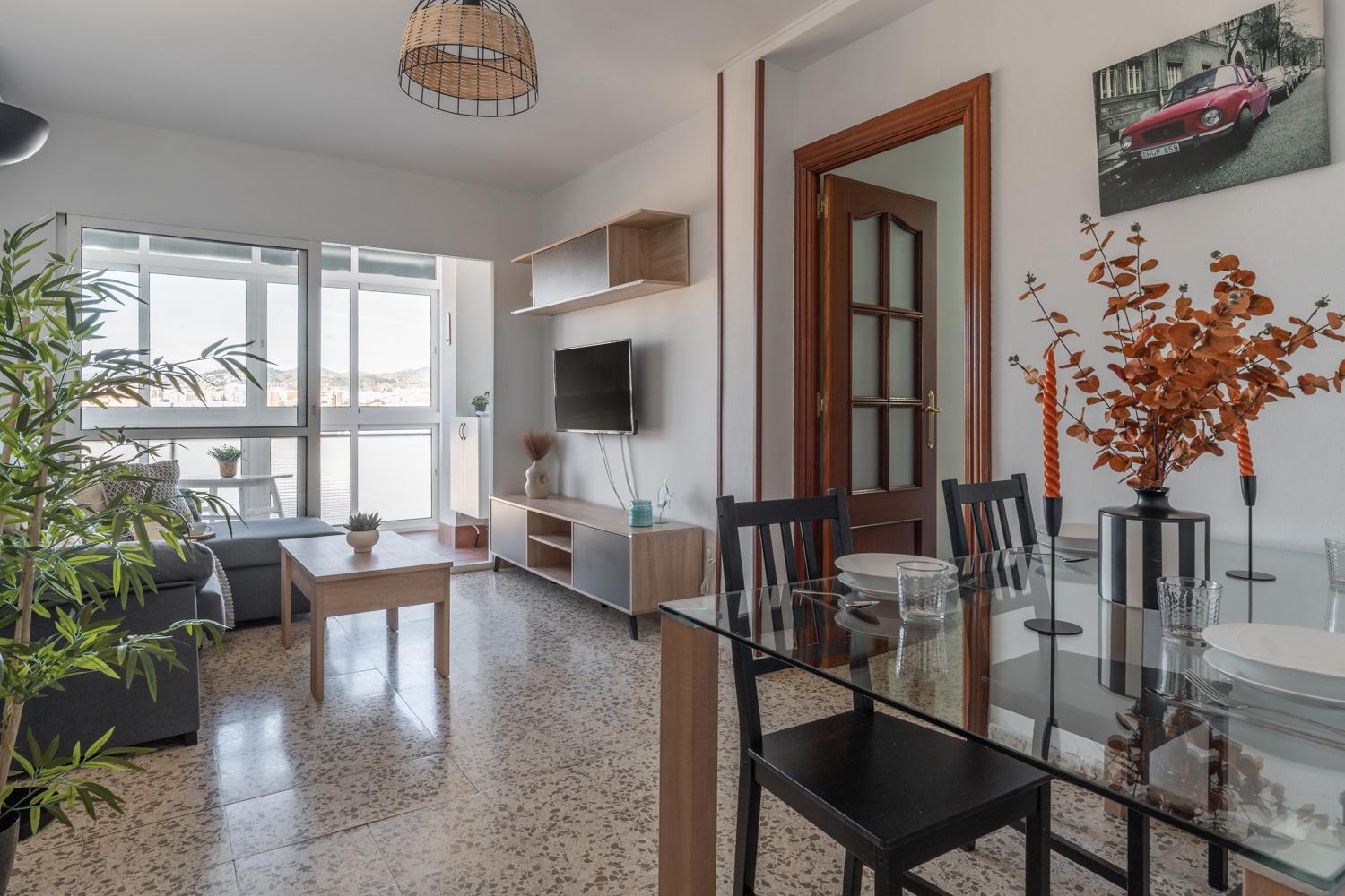 Tuguest Heroe Apartment Málaga Extérieur photo
